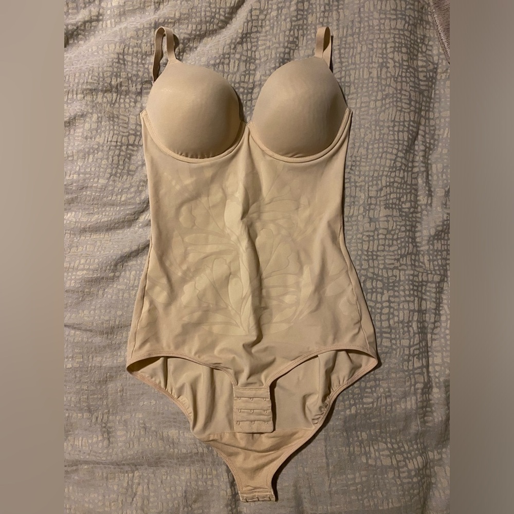 MAIDENFORM shaper